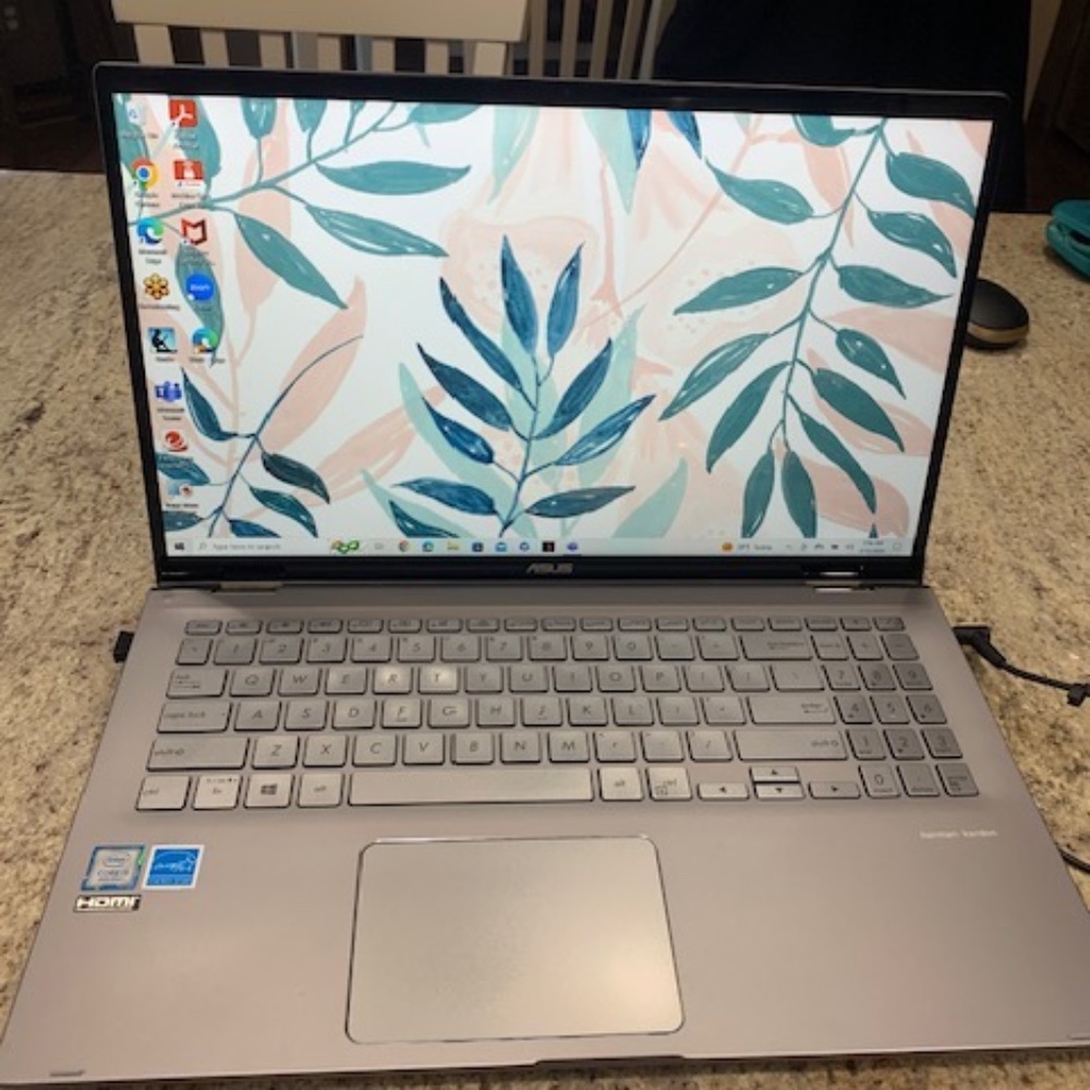 15.6" ASUS Q506FA Laptop/Notebook